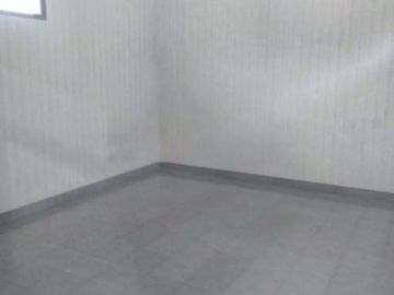 Rumah Megah 2 Lantai Siap Huni Leuwipanjang Bojongloa Kidul Bandung