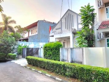 Hot Deal Rumah Sektor 9 Tanah Kotak Bintaro Jaya 10341