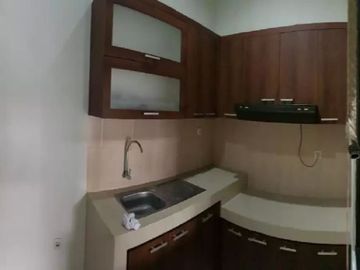 INFO - RENTAL Rumah Townhouse The Residence di Jl.H.Naim,2LT Swimming, ADA 4 KT unit bersih