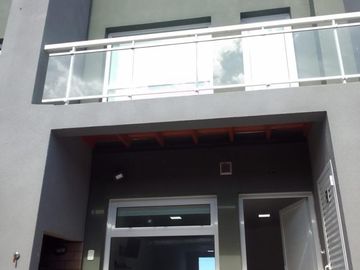 DUPLEX 2 DORMITORIOS 110 M2