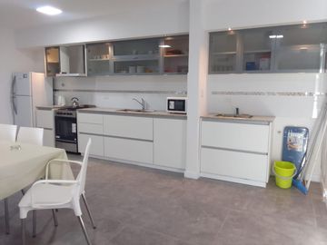 DUPLEX 2 DORMITORIOS 110 M2