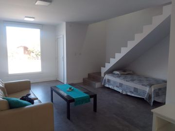 DUPLEX 2 DORMITORIOS 110 M2