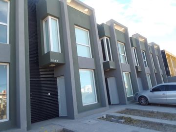 DUPLEX 2 DORMITORIOS 110 M2