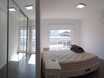 DUPLEX 2 DORMITORIOS 110 M2