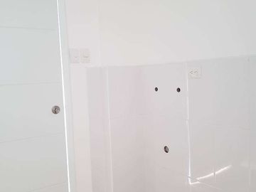 Tu casa moderna con crédito Biess en Casalaguna etapa Brisana a pocos min. Riocentro Dorado.
