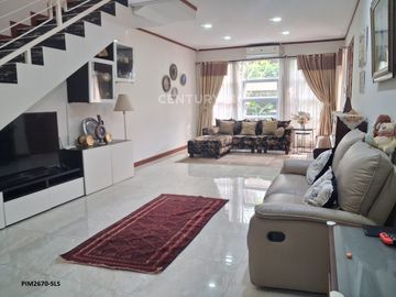 DI JUAL RUMAH MODERN STYLISH DI RENGAS BINTARO