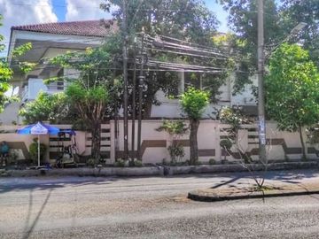 *Dijual Rumah Mewah SATELIT UTARA , Surabaya Barat*