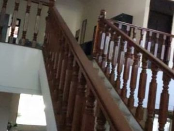 *Dijual Rumah Mewah SATELIT UTARA , Surabaya Barat*
