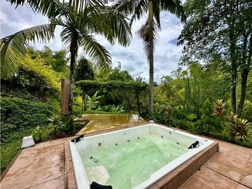 Casa campestre en venta vía Tebaida, Quindío