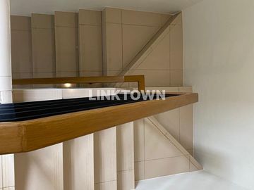 JUAL CEPAT RUMAH SIAP HUNI CLUSTER VIOLA PREMIUM BEKASI