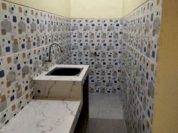 Rumah Baruuu Medokan sawah timur 800 jt negoo