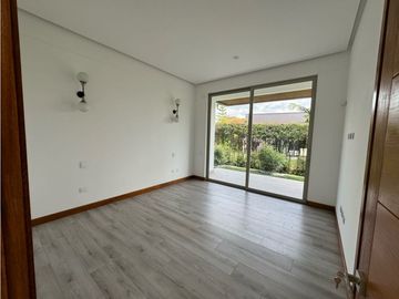 Imponente casa campestre en llanogrande Parcelacion