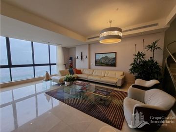 PENTHOUSE EN SANTA MARIA INTELIGENTE CON PISCINA 5/R  ASCENSOR  700MTS