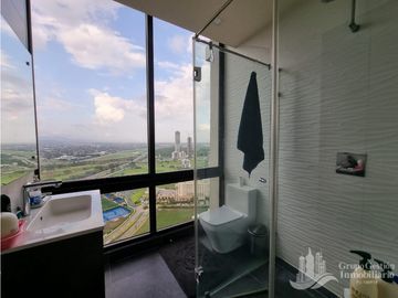 PENTHOUSE EN SANTA MARIA INTELIGENTE CON PISCINA 5/R  ASCENSOR  700MTS