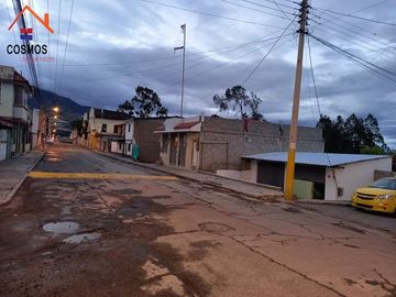 Venta de casa en Cotacachi, Quiroga, La Victoria