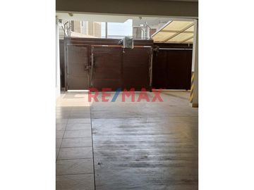 Vendo Hermoso Y Exclusivo Departamento En Casuarinas Sur!!! Con Cochera, Depósito, Cuarto Y Baño De Servicio.