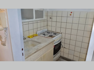 NUEVO PRECIO - Departamento en Venta en Balvanera 2 ambientes al frente 48 m2 – Castelli 1