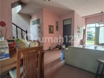Rumah Dalam Cluster di Bukit Golf Pangkalan Jati