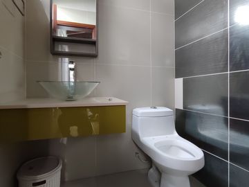 casa en venta en el portico. Cod V11622