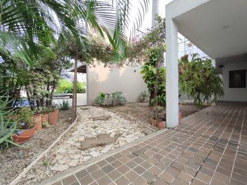 casa en venta en el portico. Cod V11622