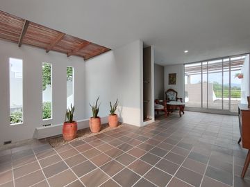 casa en venta en el portico. Cod V11622