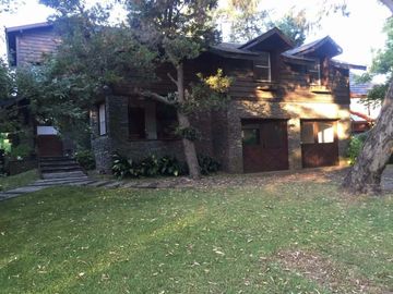 Casa en Barrio Abril Club de Campo