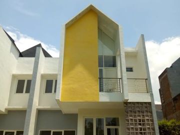 Rumah Murah Gaya Eropa Dekat Wisata Lembang Harga 480 Juta