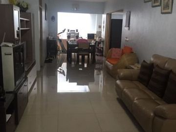 DIJUAL CEPAT !! Rumah Bagus di Perumahan Green Villa, Bisa Nego
