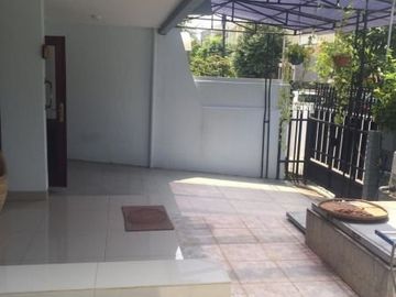 DIJUAL CEPAT !! Rumah Bagus di Perumahan Green Villa, Bisa Nego
