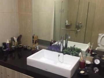 DIJUAL CEPAT !! Rumah Bagus di Perumahan Green Villa, Bisa Nego