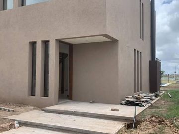 Casa en Los Castaños, Nordelta