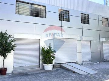 CASA COMERCIAL - STRIPCENTER -ÑUÑOA