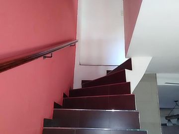 VENTA TRIPLEX 3 AMBIENTES EN OLIVOS OPORTUNIDAD