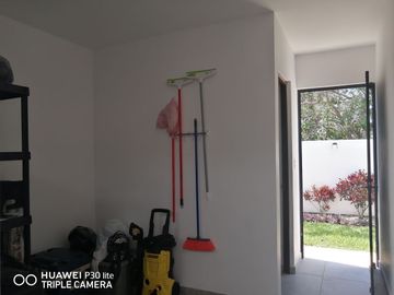VENTA Y/O RENTA CASA EN JARDINES DE LA REJOYADA EN MERIDA, YUCATAN