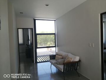 VENTA Y/O RENTA CASA EN JARDINES DE LA REJOYADA EN MERIDA, YUCATAN