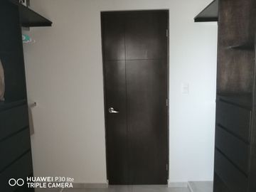 VENTA Y/O RENTA CASA EN JARDINES DE LA REJOYADA EN MERIDA, YUCATAN