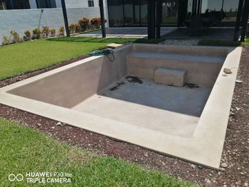 VENTA Y/O RENTA CASA EN JARDINES DE LA REJOYADA EN MERIDA, YUCATAN