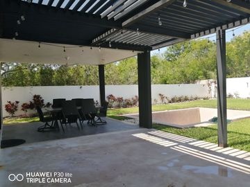 VENTA Y/O RENTA CASA EN JARDINES DE LA REJOYADA EN MERIDA, YUCATAN