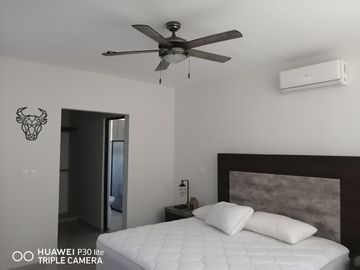 VENTA Y/O RENTA CASA EN JARDINES DE LA REJOYADA EN MERIDA, YUCATAN