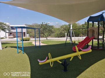 VENTA Y/O RENTA CASA EN JARDINES DE LA REJOYADA EN MERIDA, YUCATAN