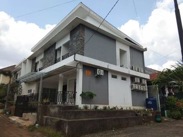 Dijual Rumah dan Kost2an 12 Kamar di Tembalang Kota Semarang