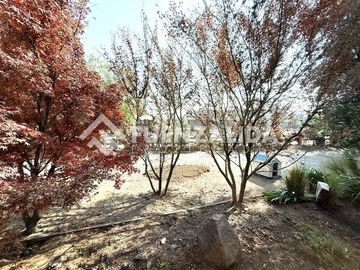 Casa en venta de 8 dorm. en Colina