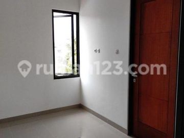 Rumah Cluster 2 Lantai Terbaik Berlokasi di sawangan