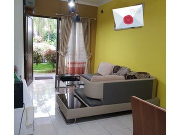 Rumah Siap Huni di Cluster Aralia Harapan Indah Bekasi