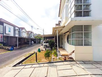 Rumah LT 180 SHM 10 Mnt ke Supermal Karawaci Dibantu KPR J-53422