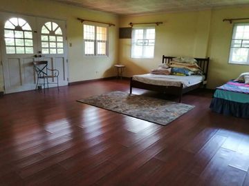 Farm Villa for Sale in Tagaytay City