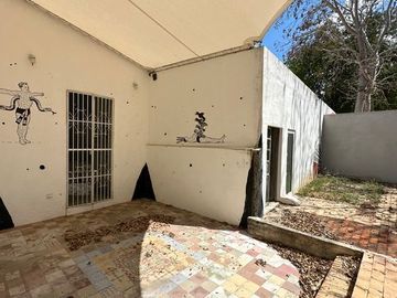 Casa - Centro - calle 54 de 3 habitaciones