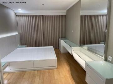 Apartemen The Peak Residence FULL FURNISH BY FRANCIS INTERIOR
