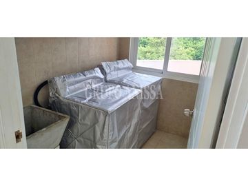 Se Vende Hermoso Apartamento Amoblado en Farallón