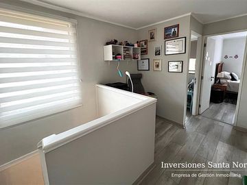Casa en venta de 4 dorm. en Condominio La Serena